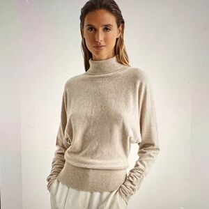 Reiss Women’s Frankie Ruched Sleeve Wool-Cashmere Sweater